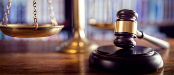 一个靠谱的上海建筑合同律师有哪些基本特质？